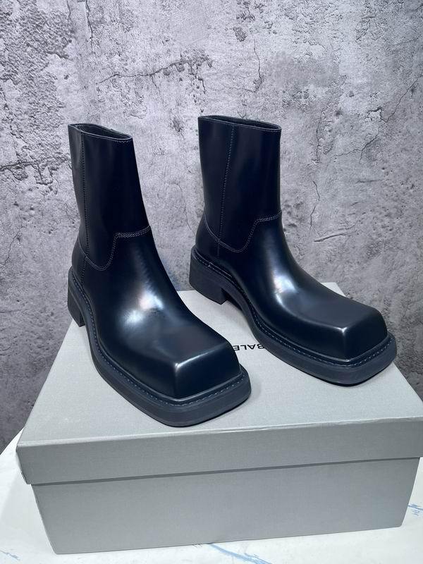 Balenciaga Men's Shoes 183